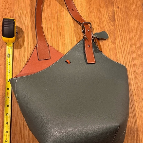 Steel Blue and Brown Leather Tote Bag with Cosmetic Pouch - Picture 11 of 12